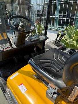 Muletto usato OM XE30 ELEKTRO VIERRADFRONTSTAPLER (13050245)