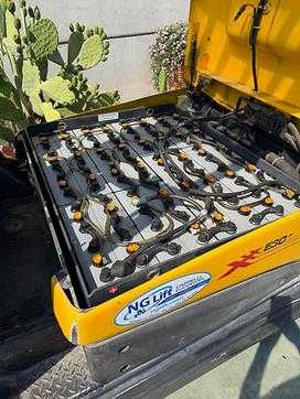 Muletto usato OM XE30 ELEKTRO VIERRADFRONTSTAPLER (13050245)