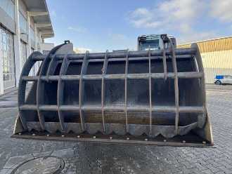 Muletto usato SENNEBOGEN 355 E / Greifschaufel / nur 998h! DIESEL TELESKOPARMSTAPLER (13024712)