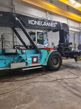 Muletto usato SMV SC4537TC5 DIESEL REACHSTACKER (13033891)