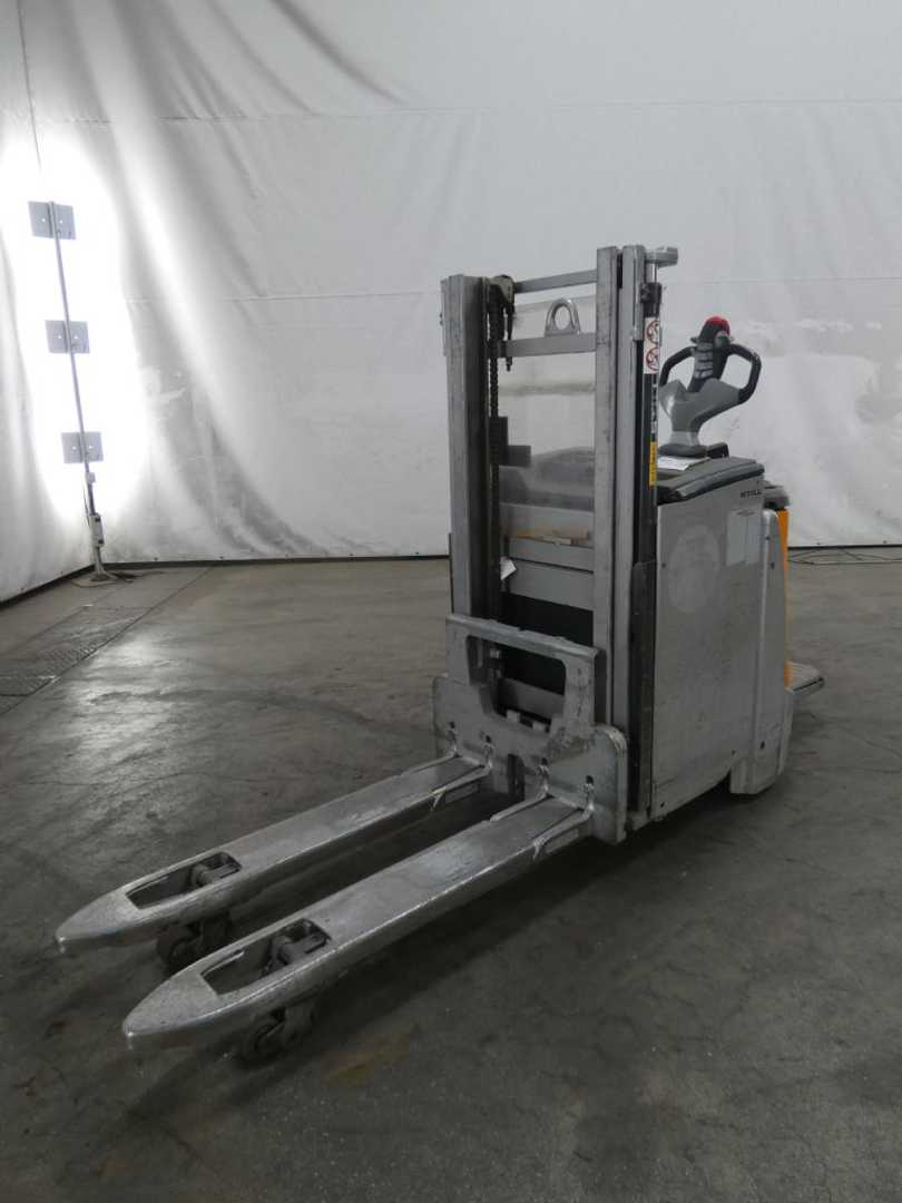 Muletto usato STILL EXD-SF20 ELEKTRO HOCHHUBWAGENDEICHSEL (13064691)
