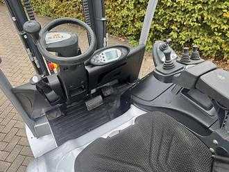 Muletto usato STILL RX 60 - 30 ELEKTRO VIERRADFRONTSTAPLER (13066496)