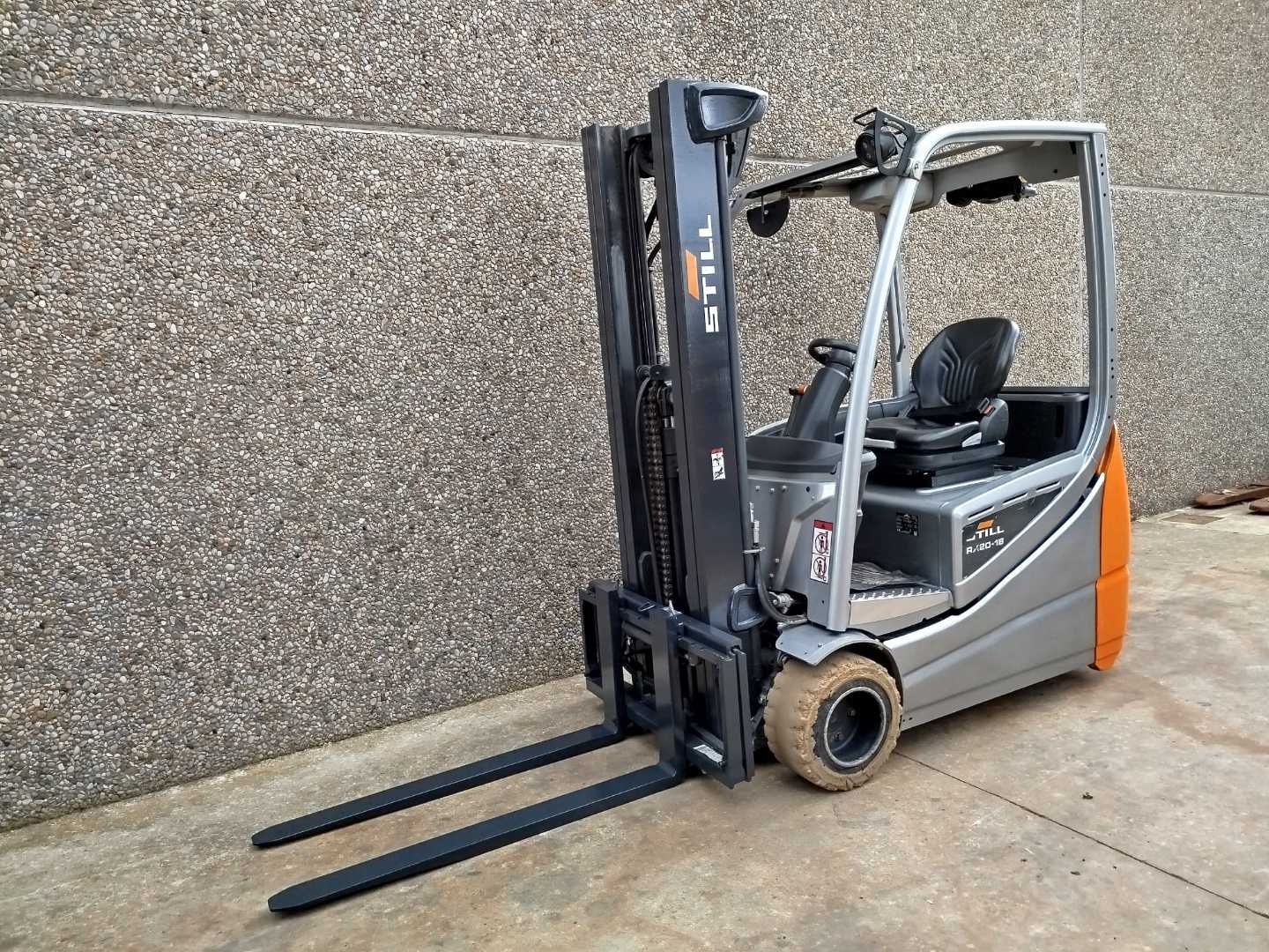 Muletto usato STILL RX20-18 ELEKTRO DREIRADFRONTSTAPLER (13031197)