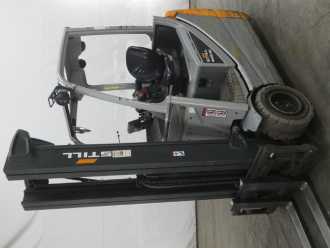 Muletto usato STILL RX20-20L/DRIVEIN ELEKTRO DREIRADFRONTSTAPLER (13069778) backdrop