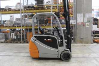 Muletto usato STILL RX20-20LI-ION ELEKTRO DREIRADFRONTSTAPLER (13049922) backdrop