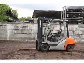 Muletto usato STILL RX70-35 DIESEL VIERRADFRONTSTAPLER (13041191) backdrop