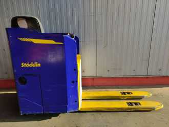 Muletto usato STOECKLIN EFP30XXL ELEKTRO NIEDERHUBWAGENDEICHSEL (12979982)