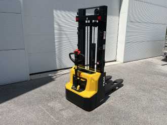 Muletto usato TCM PSW13EI-Q2 ELEKTRO HOCHHUBWAGENDEICHSEL (13057076)