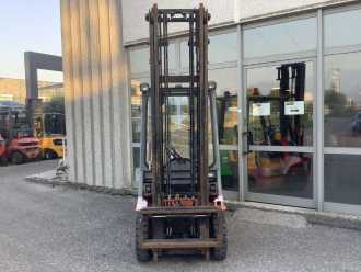 Muletto usato TOYOTA 02-7FDF15 DIESEL VIERRADFRONTSTAPLER (12994605)