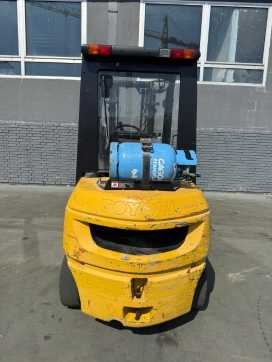 Muletto usato TOYOTA 02-7FGF30 Baujahr 2000 / Hubhöhe 3300 GAS VIERRADFRONTSTAPLER (13064344)