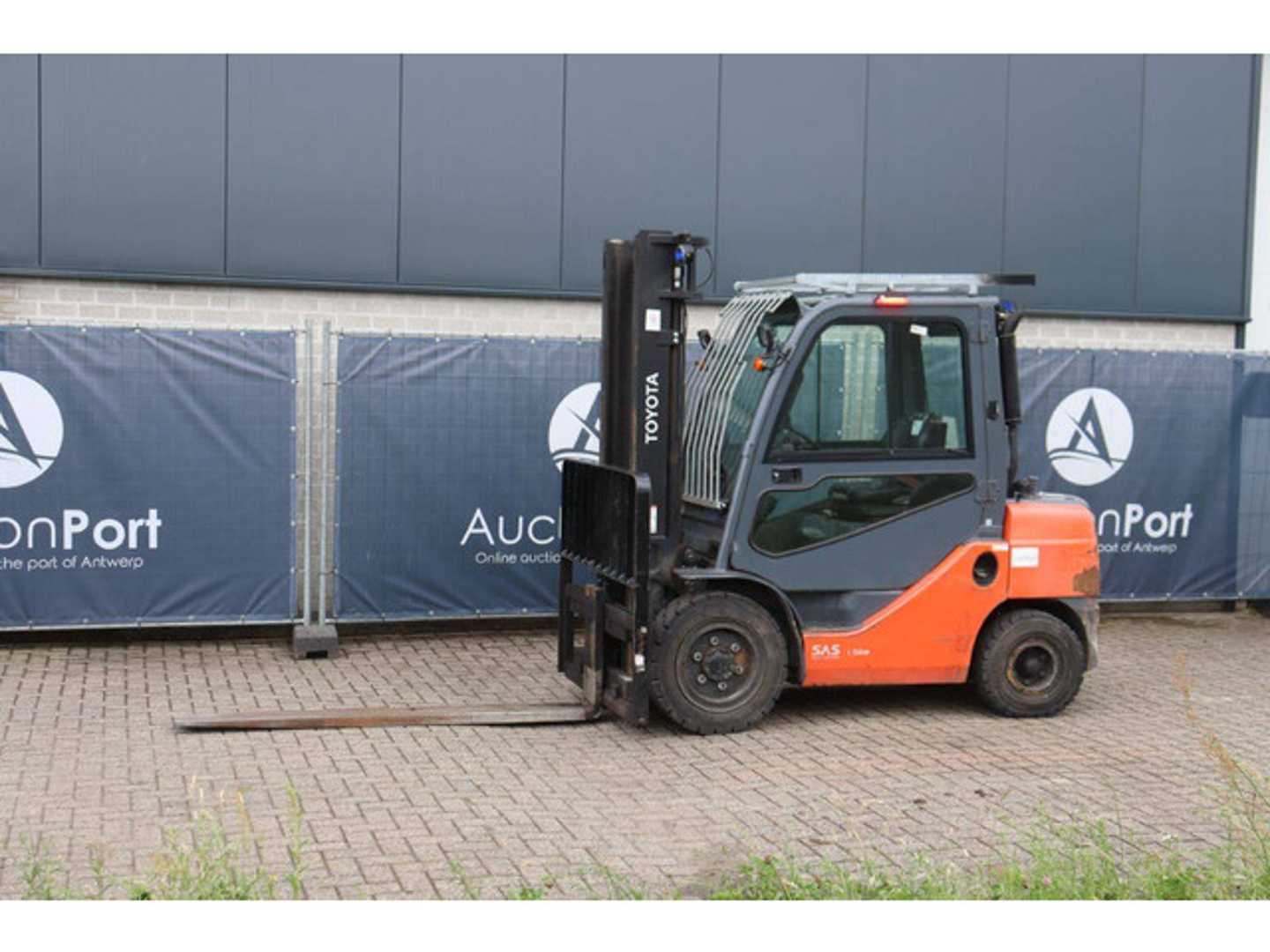 Muletto usato TOYOTA 02-8FDF30 DIESEL VIERRADFRONTSTAPLER (13062962)