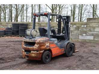 Muletto usato TOYOTA 02-8FGJF35 GAS VIERRADFRONTSTAPLER (13041173)