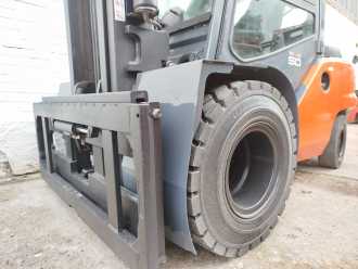 Muletto usato TOYOTA 40-8FD50N DIESEL VIERRADFRONTSTAPLER (13029159)