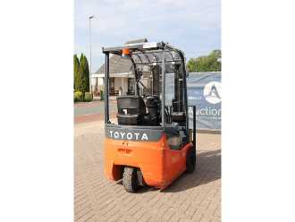 Muletto usato TOYOTA 7FBEST13 ELEKTRO VIERRADFRONTSTAPLER (13065056)