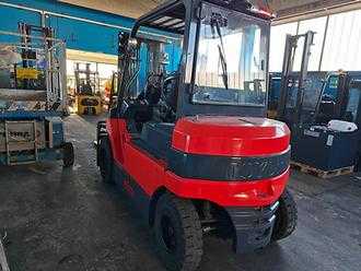 Muletto usato TOYOTA 7FBMF40 ELEKTRO VIERRADFRONTSTAPLER (12945688)