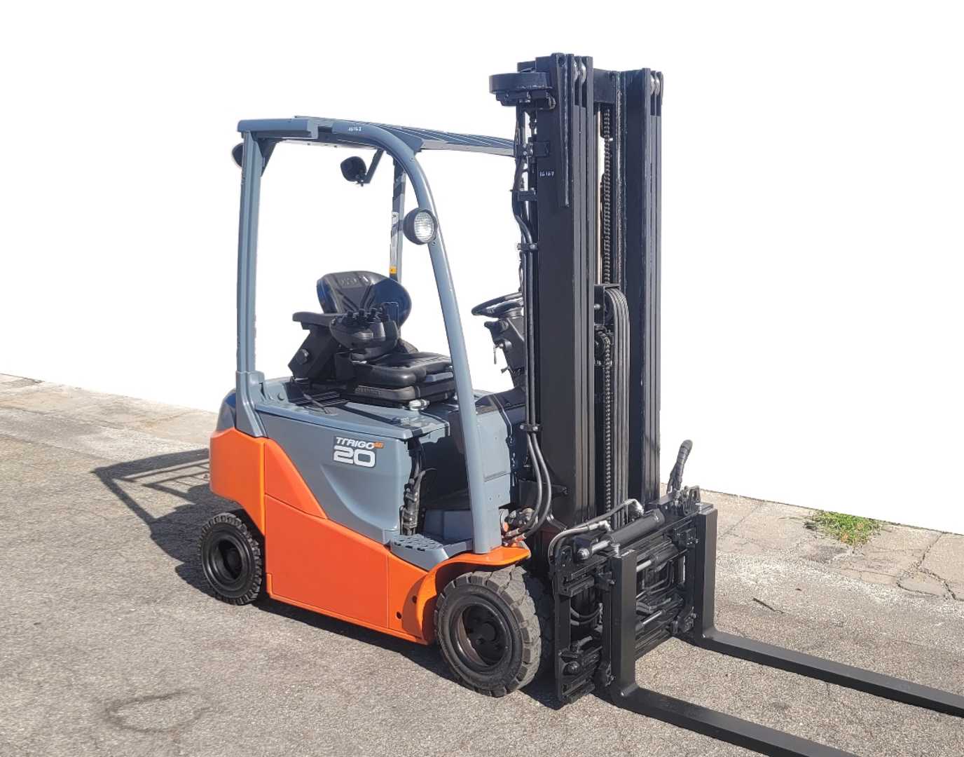 Muletto usato TOYOTA 8 FBMK20T (Batteria 90%) ELEKTRO VIERRADFRONTSTAPLER (12927260)