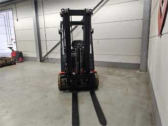 Muletto usato TOYOTA 8FBE20T ELEKTRO VIERRADFRONTSTAPLER (12821712)