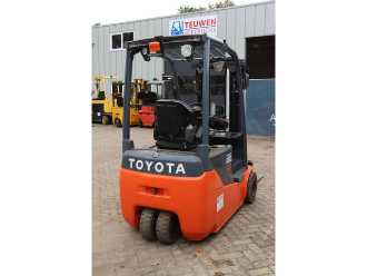 Muletto usato TOYOTA 8FBE20T ELEKTRO VIERRADFRONTSTAPLER (13041332)