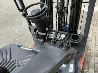 Muletto usato TOYOTA 8FBEK18T ELEKTRO VIERRADFRONTSTAPLER (13038119)