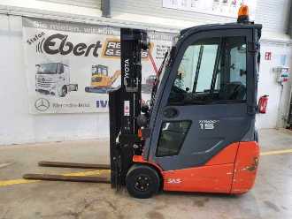 Muletto usato TOYOTA 8FBET15 / Batterie 07/2023 / HH: 4.3m! / 2.849h ELEKTRO VIERRADFRONTSTAPLER (13024734)