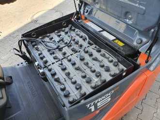 Muletto usato TOYOTA 8FBET15 / Triplex: 4.30m / nur 1.842h! / SS ELEKTRO VIERRADFRONTSTAPLER (13024739)