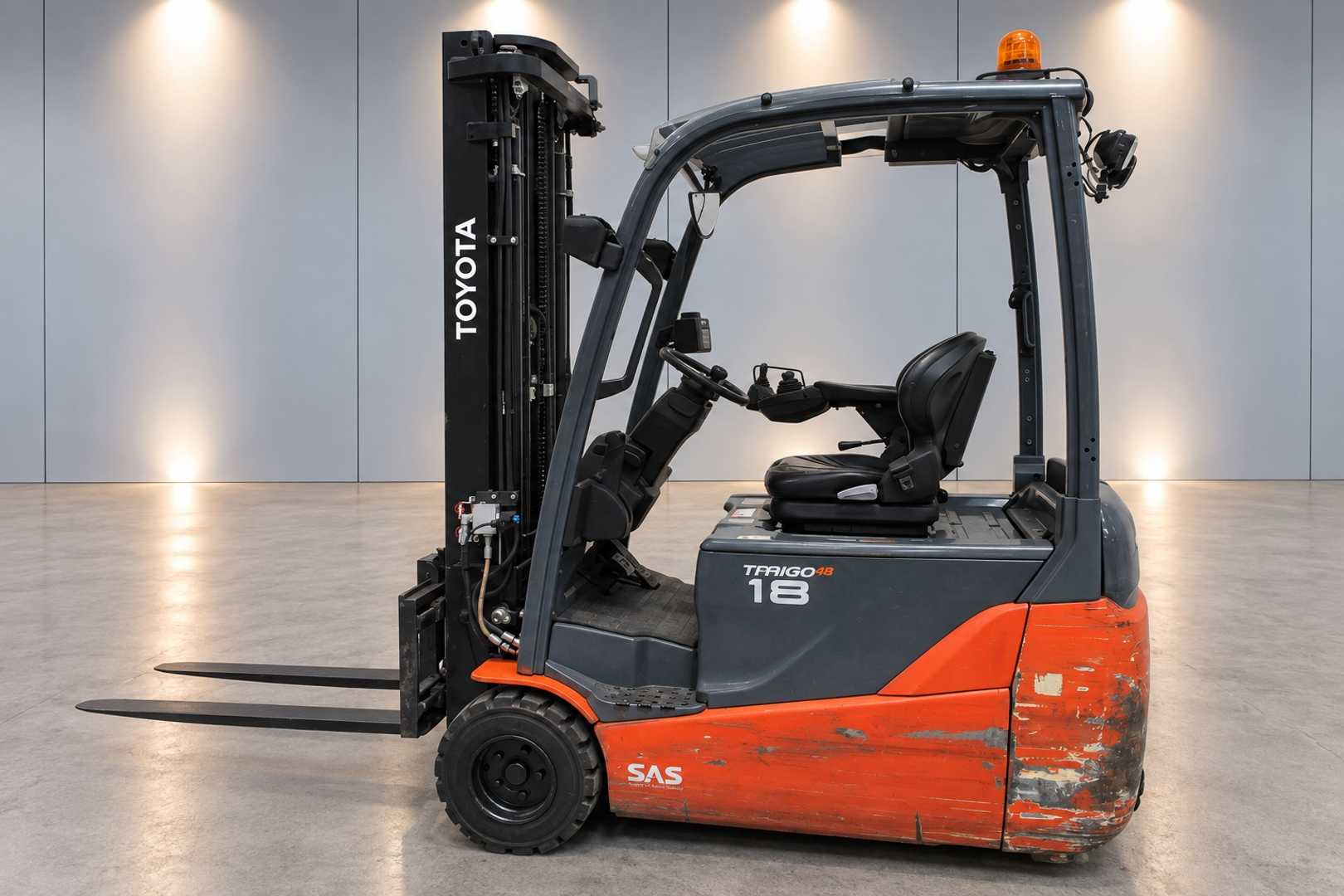 Muletto usato TOYOTA 8FBET20 /58830/ ELEKTRO DREIRADFRONTSTAPLER (13065548)