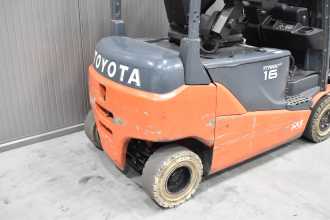 Muletto usato TOYOTA 8FBM16T /59091/ ELEKTRO VIERRADFRONTSTAPLER (13072856)