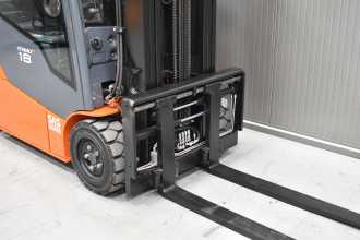 Muletto usato TOYOTA 8FBM18T /57626/ ELEKTRO VIERRADFRONTSTAPLER (13039646)