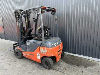 Muletto usato TOYOTA 8FBM20T ELEKTRO VIERRADFRONTSTAPLER (13071260)