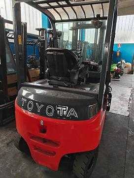 Muletto usato TOYOTA 8FBMKT20 ELEKTRO VIERRADFRONTSTAPLER (12945706)