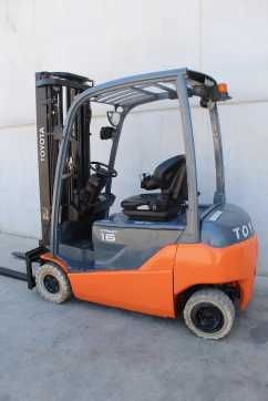 Muletto usato TOYOTA 8FBMT16 ELEKTRO VIERRADFRONTSTAPLER (13036692)