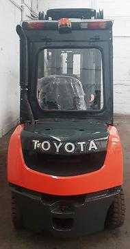 Muletto usato TOYOTA 8FDF25 DIESEL VIERRADFRONTSTAPLER (12399681)