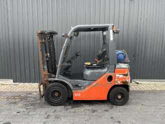 Muletto usato TOYOTA 8FGF20 GAS VIERRADFRONTSTAPLER (12989923)