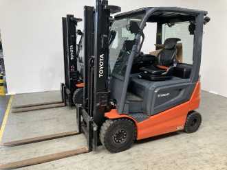 Muletto usato TOYOTA 9FBMK20T ELEKTRO VIERRADFRONTSTAPLER (13040774) backdrop