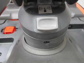 Muletto usato TOYOTA LPE200 ELEKTRO NIEDERHUBWAGENFAHRERSTAND (13071615)