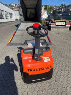 Muletto usato TOYOTA LWI160 ELEKTRO NIEDERHUBWAGENDEICHSEL (13074256) backdrop