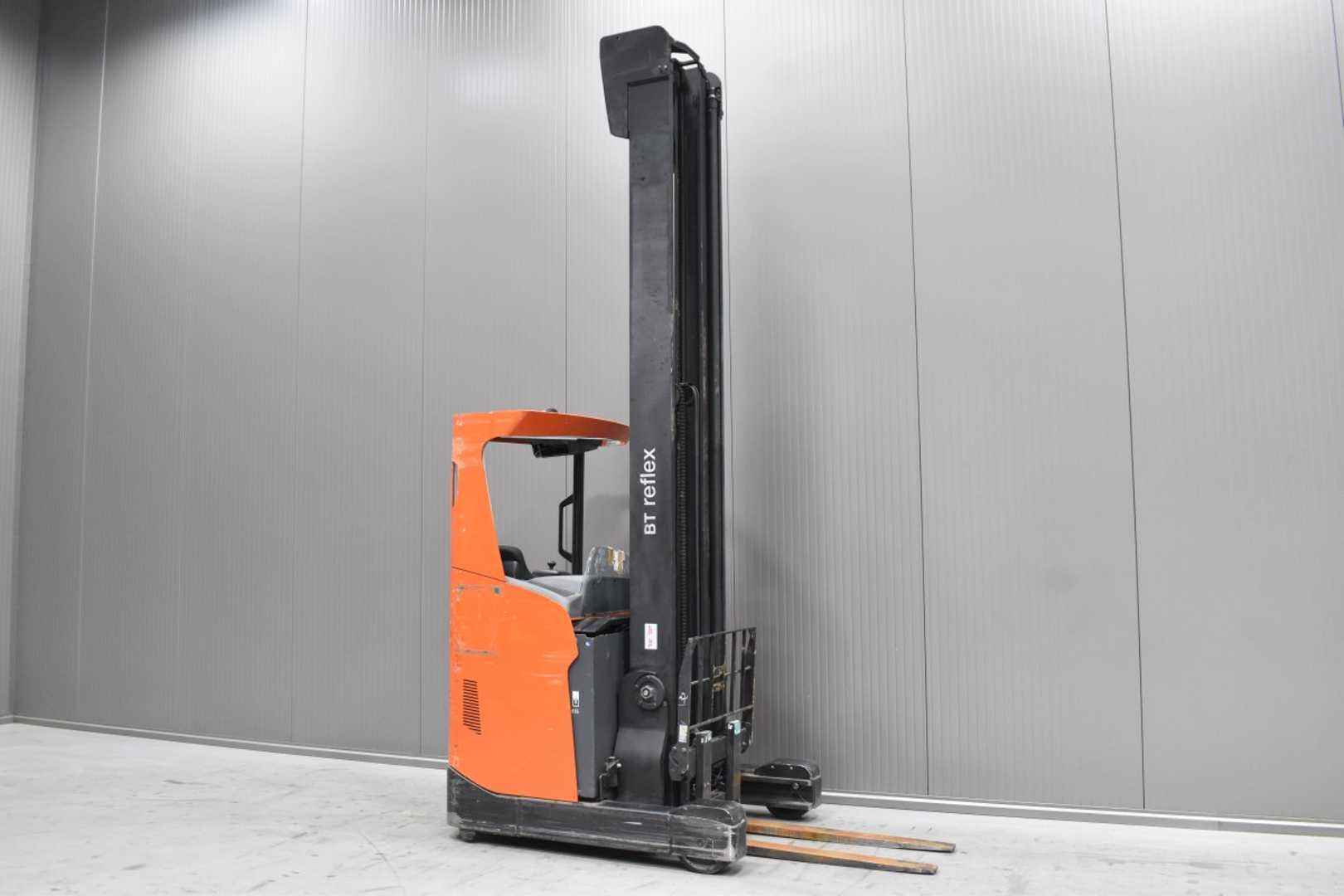Muletto usato TOYOTA RRE 140 H /59014/ ELEKTRO SCHUBMASTSTAPLER (13074759)