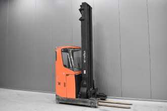 Muletto usato TOYOTA RRE 160 CC /54561/ ELEKTRO SCHUBMASTSTAPLER (12957446) backdrop