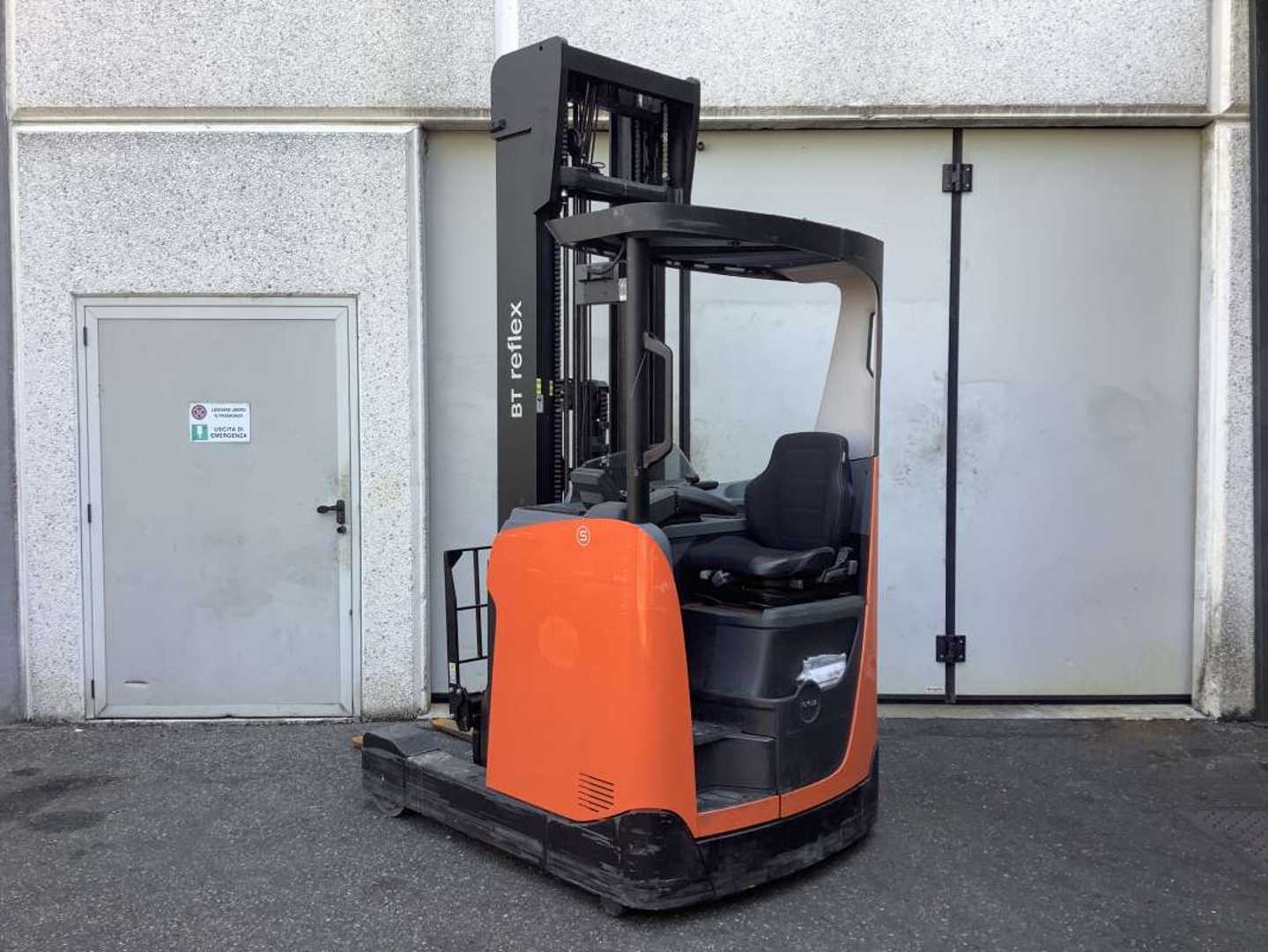 Muletto usato TOYOTA RRE140 ELEKTRO SCHUBMASTSTAPLER (13064997)