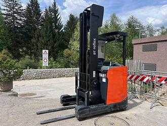 Muletto usato TOYOTA RRE140H - 7000mm ELEKTRO SCHUBMASTSTAPLER (13058357) backdrop