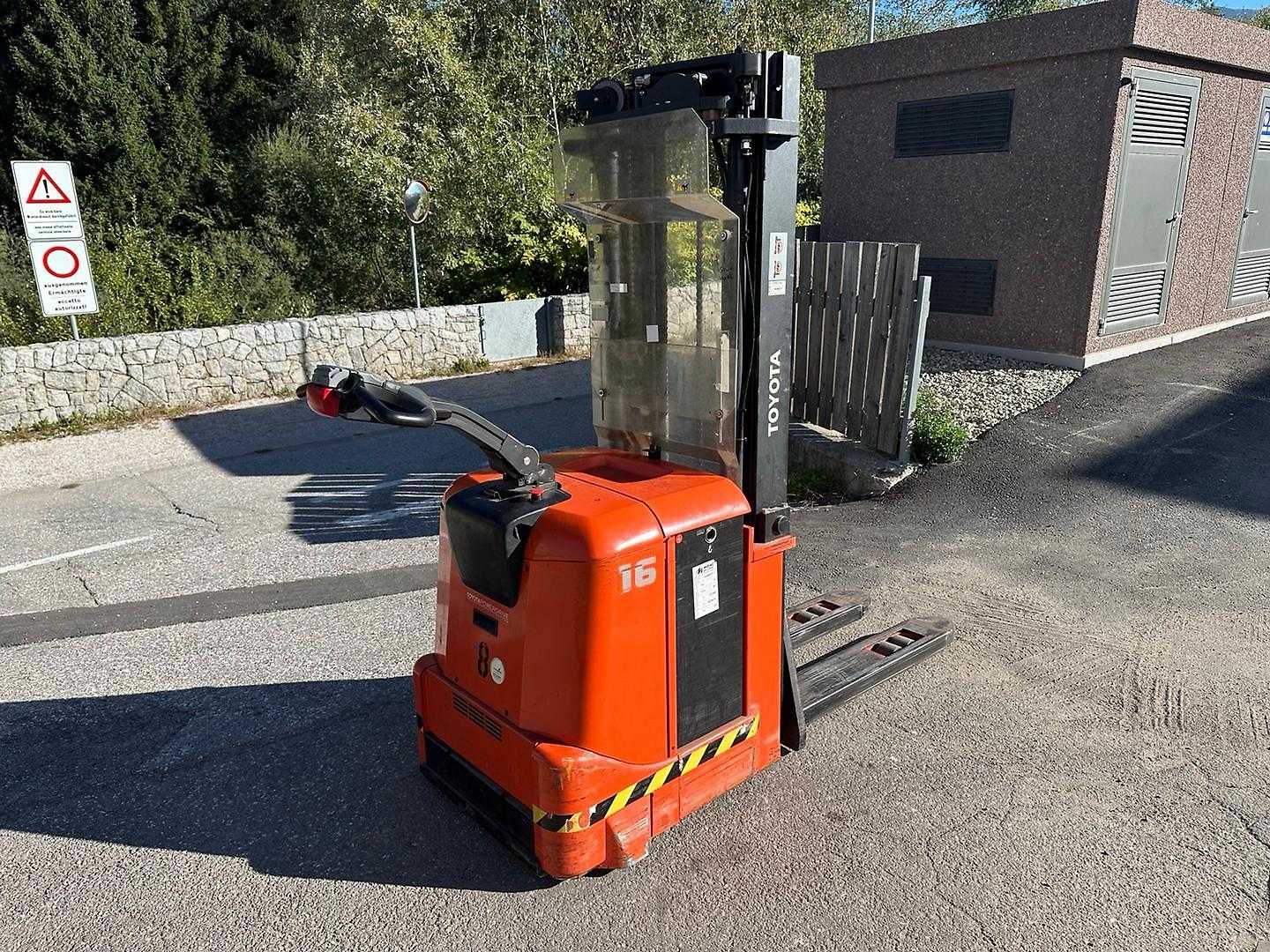 Muletto usato TOYOTA SPE 16 - 4400mm ELEKTRO HOCHHUBWAGENDEICHSEL (13069377)