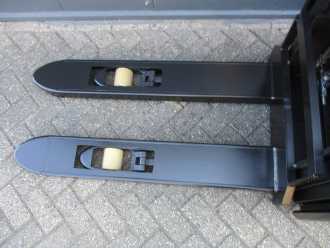 Muletto usato TOYOTA SWE140L ELEKTRO HOCHHUBWAGENDEICHSEL (13055334)