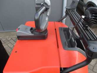 Muletto usato TOYOTA TSE300 Tracto ELEKTRO SCHLEPPER (13035015)