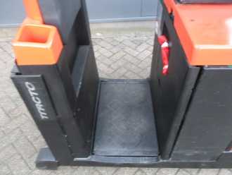 Muletto usato TOYOTA TSE300 Tracto ELEKTRO SCHLEPPER (13035015)