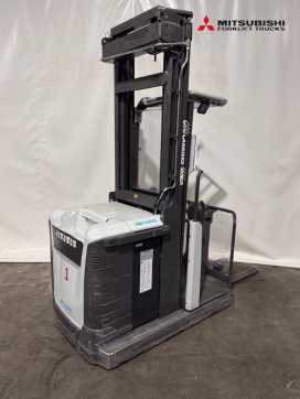 Muletto usato UNICARRIERS 100TVI470EPM - 2.499 Std. - HH 4.700 mm ELEKTRO MITTELHUBKOMMISSIONIERER (12914423)