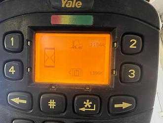 Muletto usato YALE ERP16VT SWB E2130 - 4900mm ELEKTRO DREIRADFRONTSTAPLER (13069379)