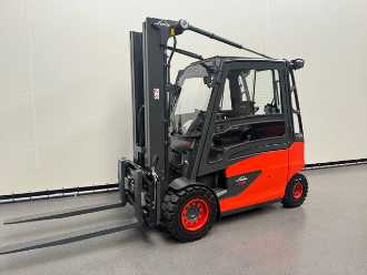 Heftruck gebruikt Linde E 45 HL-01/600 Vierwiel Vorkheftruck (13057602) Gebruikte Heftrucks - Linde Vierwiel Vorkheftruck E 45 HL-01/600 (Aanbod 13057602)