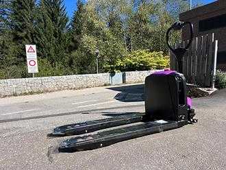 Použité vysokozdvižné vozíky ANTON PTL 1.5 * NEW ELEKTRO NIEDERHUBWAGENDEICHSEL (13069120)