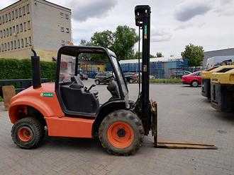 Použité vysokozdvižné vozíky AUSA C 300 H DIESEL VIERRADFRONTSTAPLER (12994000) backdrop