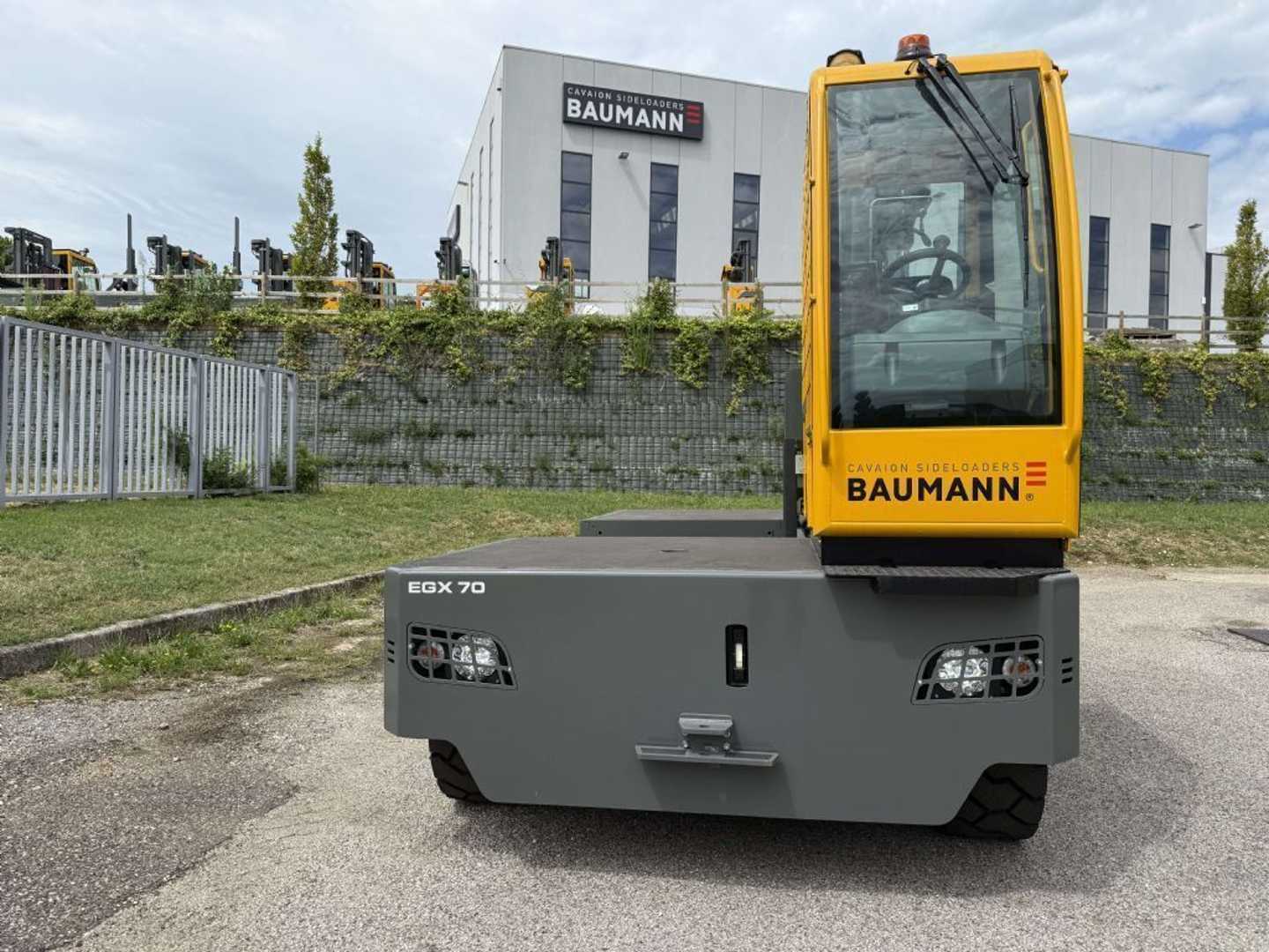 Použité vysokozdvižné vozíky BAUMANN EGX 70/14/63 TR (M22) ELEKTRO SEITENSTAPLER (13066327)